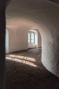 marco-d-abramo-e95TfJ21PF4-unsplash